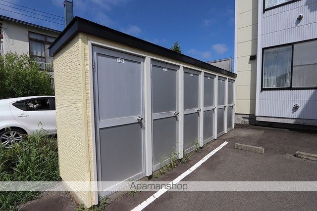 ロジェ住吉の外観写真