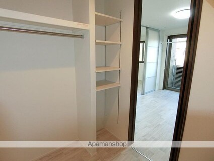 千葉県流山市美原４丁目[1LDK/49.64m2]の収納