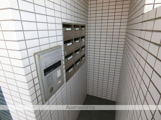 ハイムフォーシーズンの玄関写真
