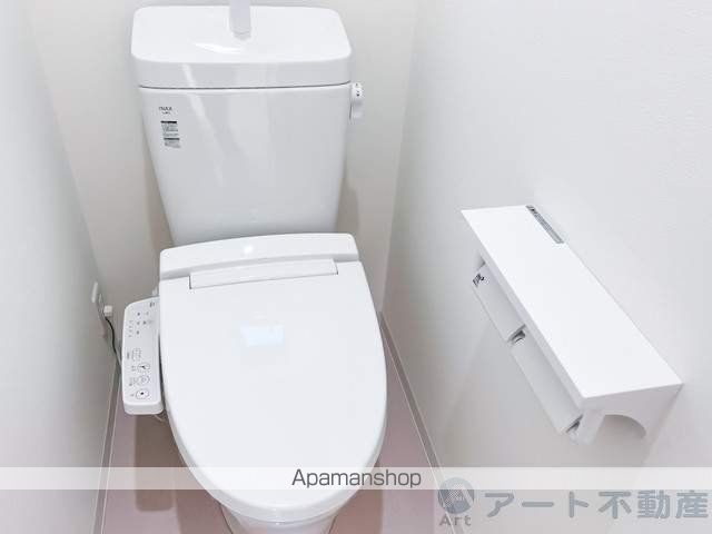 MHTメゾネット勝岡 M棟の内装写真