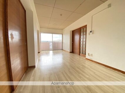 屋島コーポラス[3LDK/57m2]のリビング・居間