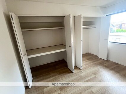 サンシャイン翼[2LDK/53.68m2]の収納