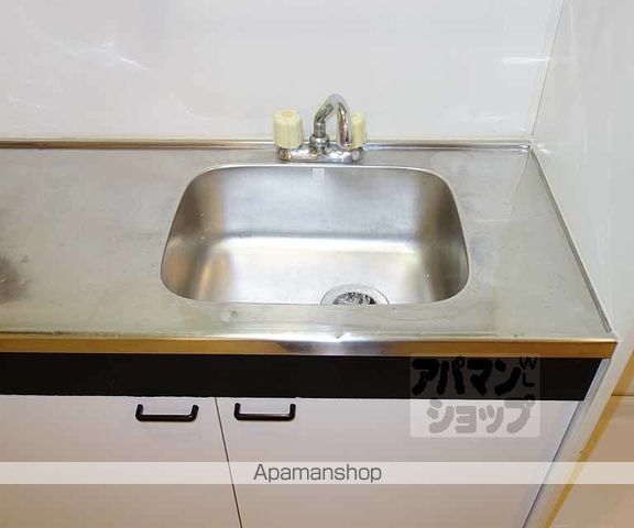 南区八条町マンションの内装写真