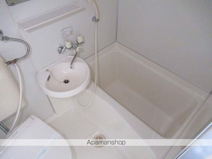 トーキュウハイツ本町通[1K/24.78m2]のバス