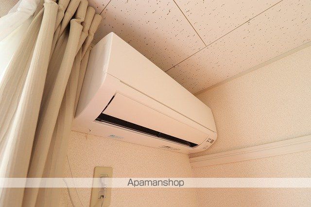 レオパレス雷塚の内装写真