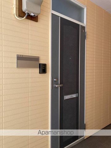 クレセントシエルの玄関写真