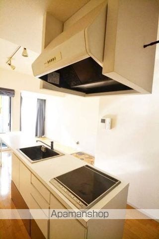 シャインコート岡南町の内装写真