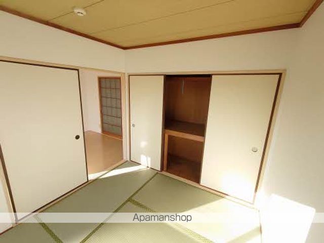 巻幡アパートの内装写真