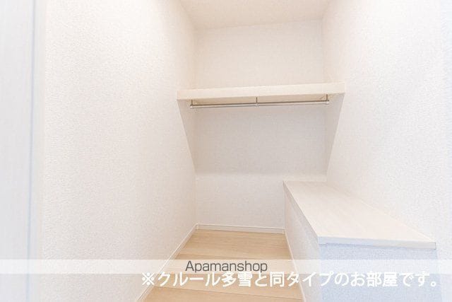 プリマ オランジェの内装写真