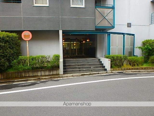 コンフォート荻窪の玄関写真