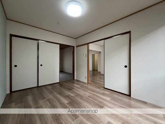 ニューハイツ1993 A棟の内装写真