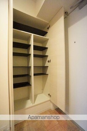 カメリア丸の内「マルノウチ」[1LDK/41.86m2]の内装