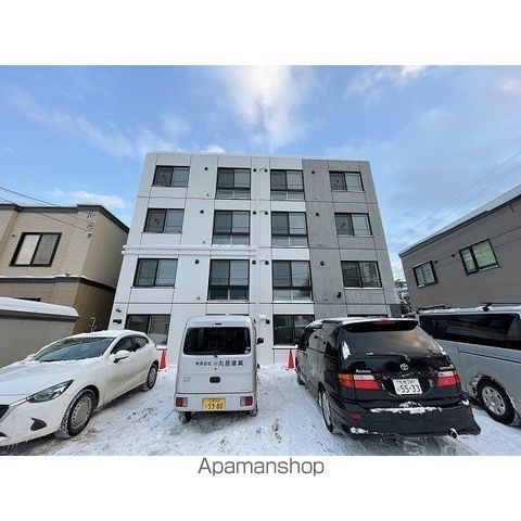 T’SCLASS栄通の外観写真