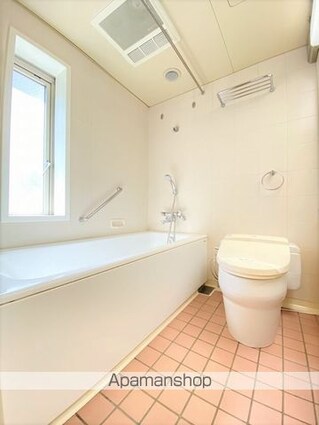 太子堂イースト[1R/38.84m2]のバス