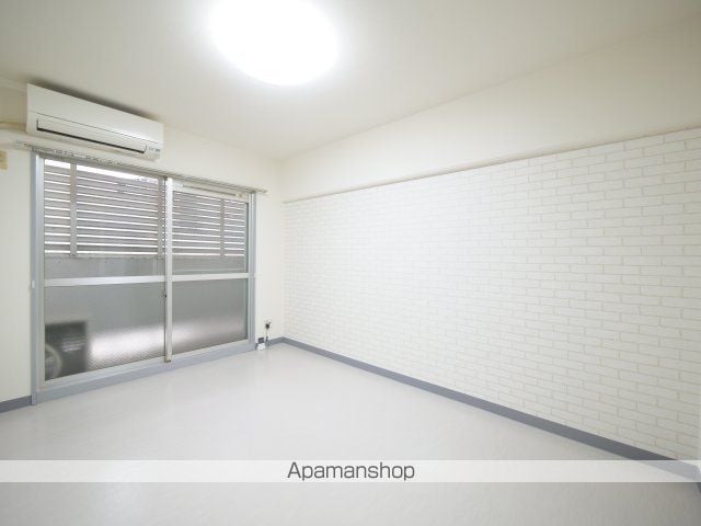 アリスメゾン新保の内装写真