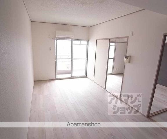 グリシーヌ京都西京極の内装写真