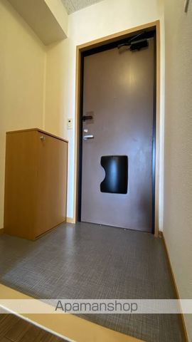 ANIESU BEE IIの内装写真
