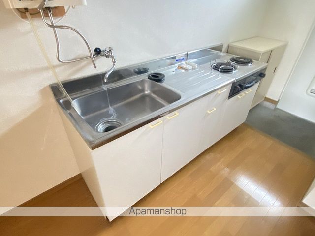 溜屋ハイツVの内装写真
