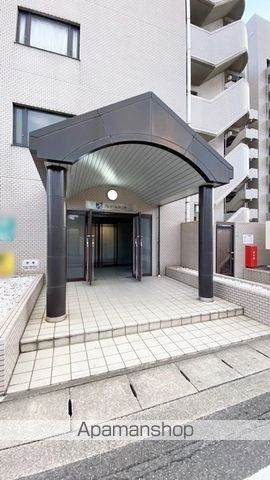 リアライズ西之町の玄関写真