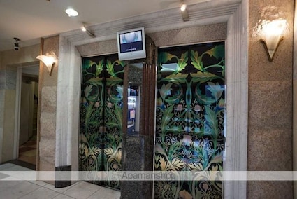 東京都新宿区富久町[1R/61.02m2]の共用部9