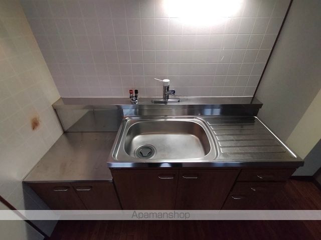 タウンコート鎮西の内装写真