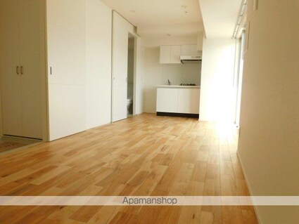 愛知県名古屋市北区柳原４丁目[1R/26.84m2]のリビング・居間