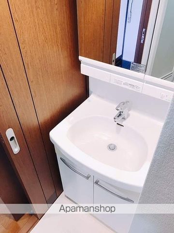 グリフィン新横浜・六番館の内装写真