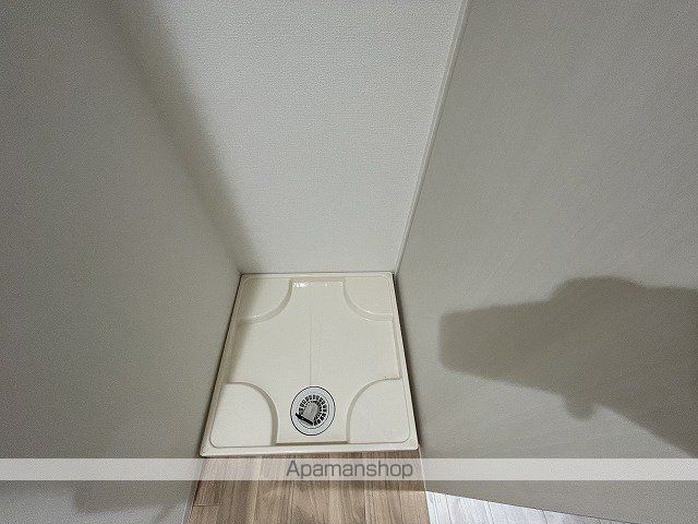 セレニテ江坂ミラクの内装写真
