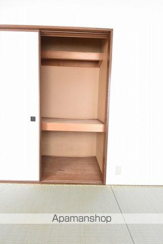 カトレアIIIの内装写真