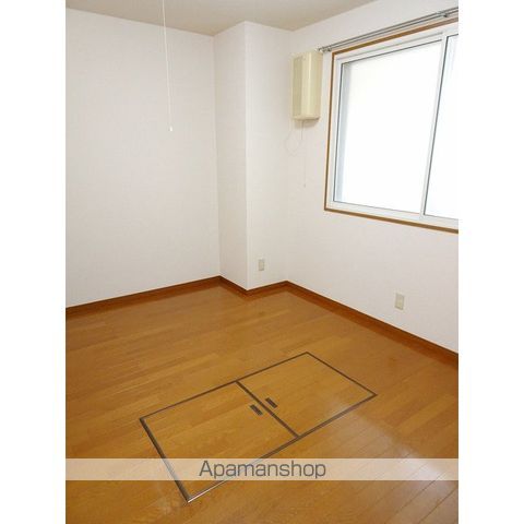 フェイマスKITAMI 1番館の内装写真