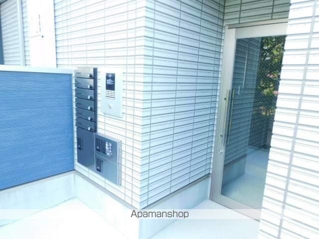 LOISIR志賀本通の玄関写真