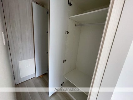 プレール・ドゥーク新宿Ｗｅｓｔ[1K/25.3m2]の収納