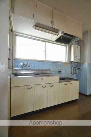 胤森ビルの内装写真