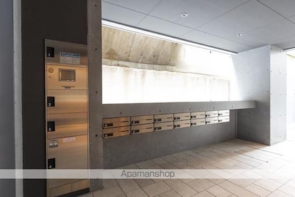 コモド目黒東山[1LDK/42.4m2]の共用部