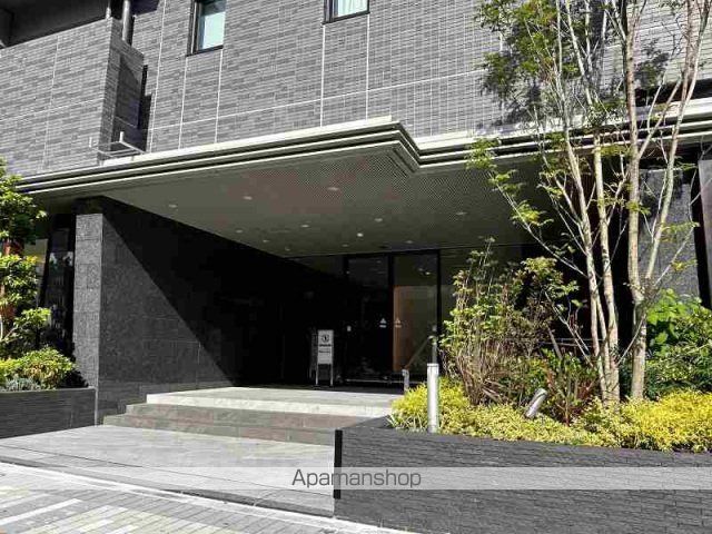 ザ・十日市プレイスの玄関写真