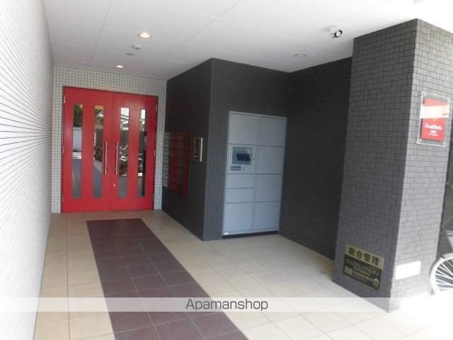 グランパシフィック生野東の玄関写真