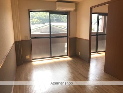 グリーンロック[2LDK/51.3m2]のリビング・居間