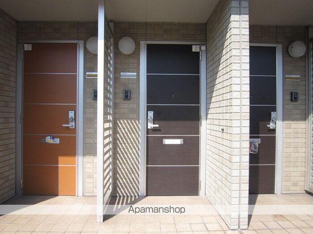 コンフォート東川口 A棟の外観写真