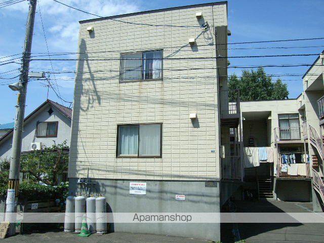 クレセントハウスA棟の外観写真