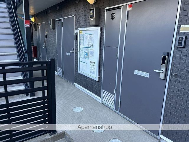 レオネクストフォレストミー谷原の玄関写真