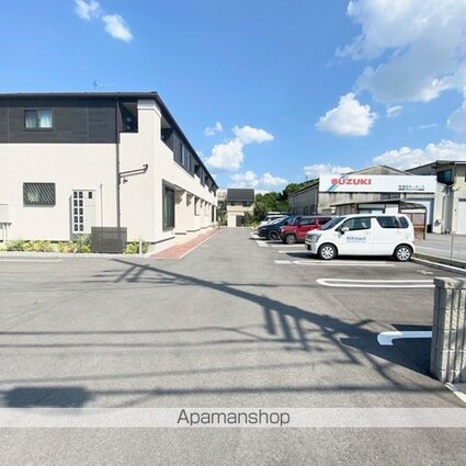 プロムナード　Ｎ[2LDK/58.6m2]の駐車場3