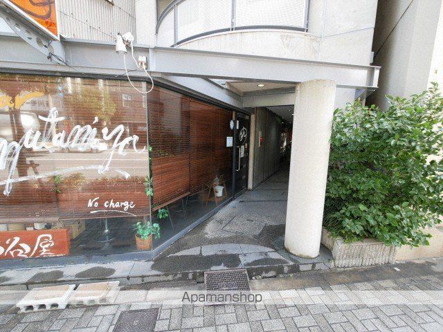 SENSE UMEKITAの玄関写真