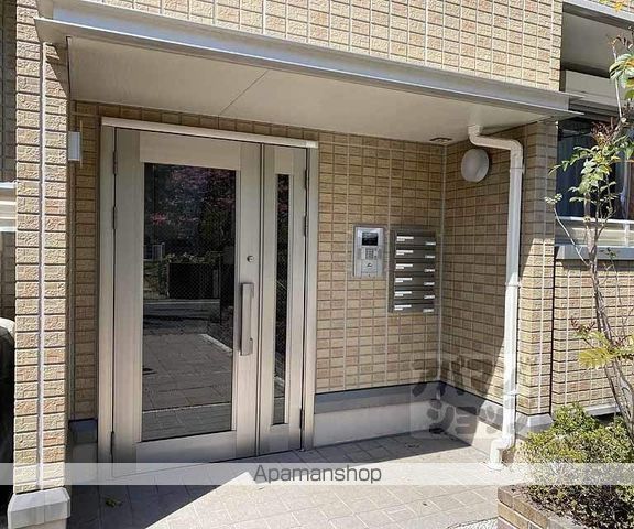 ストラーダの玄関写真