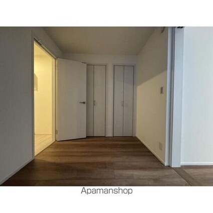 Ｎ[1LDK/31.67m2]のリビング・居間1