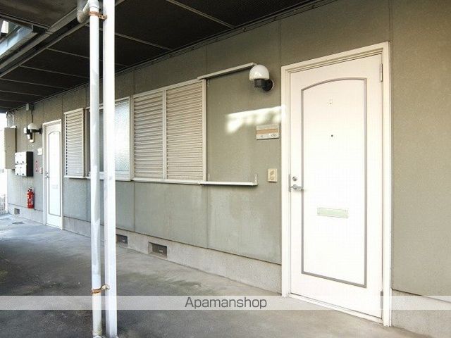 サンモール清水Cの玄関写真