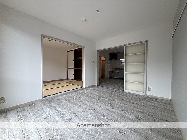 フレグランスタウン住吉 6番館の内装写真