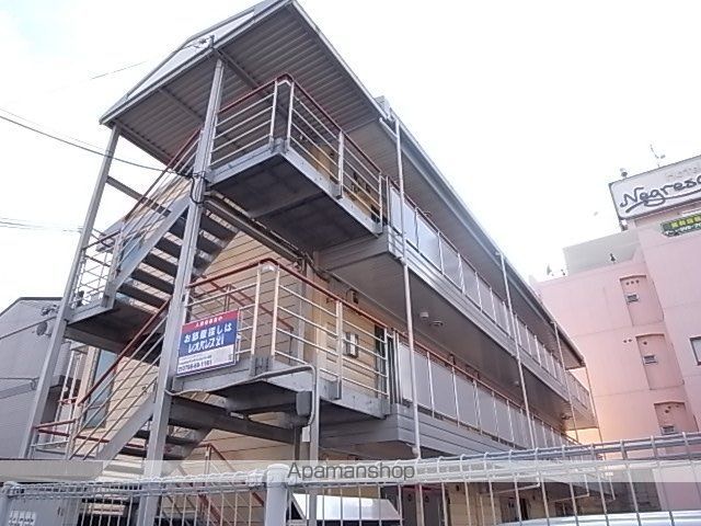 東海道本線 立花駅 徒歩9分 3階建 築31年の外観写真