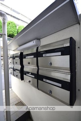 アミューズ上高田Ⅱ[1R/12.49m2]のエントランス