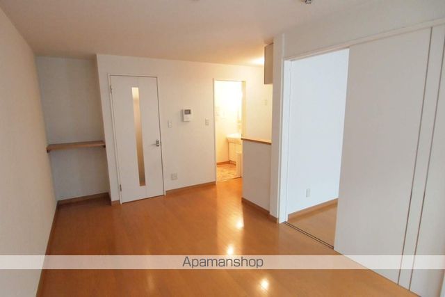 プレシャス6番館の内装写真