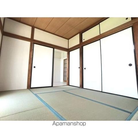 ヤマサンコーポBの内装写真